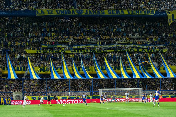Apprendre la maîtrise du ballon avec une formation de basket